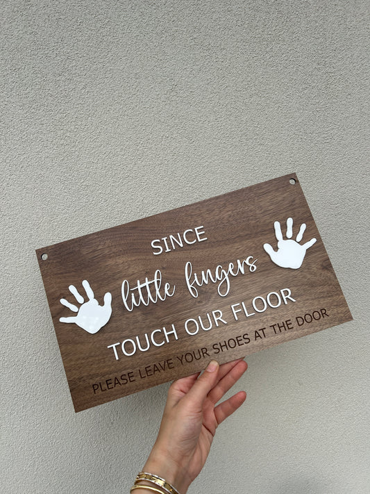 Shoe Removal door sign