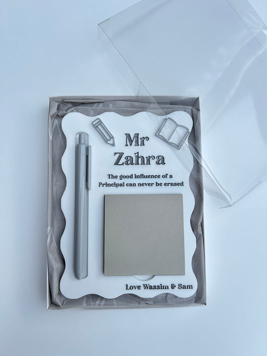 Principal Notepad + Pen holder Gift