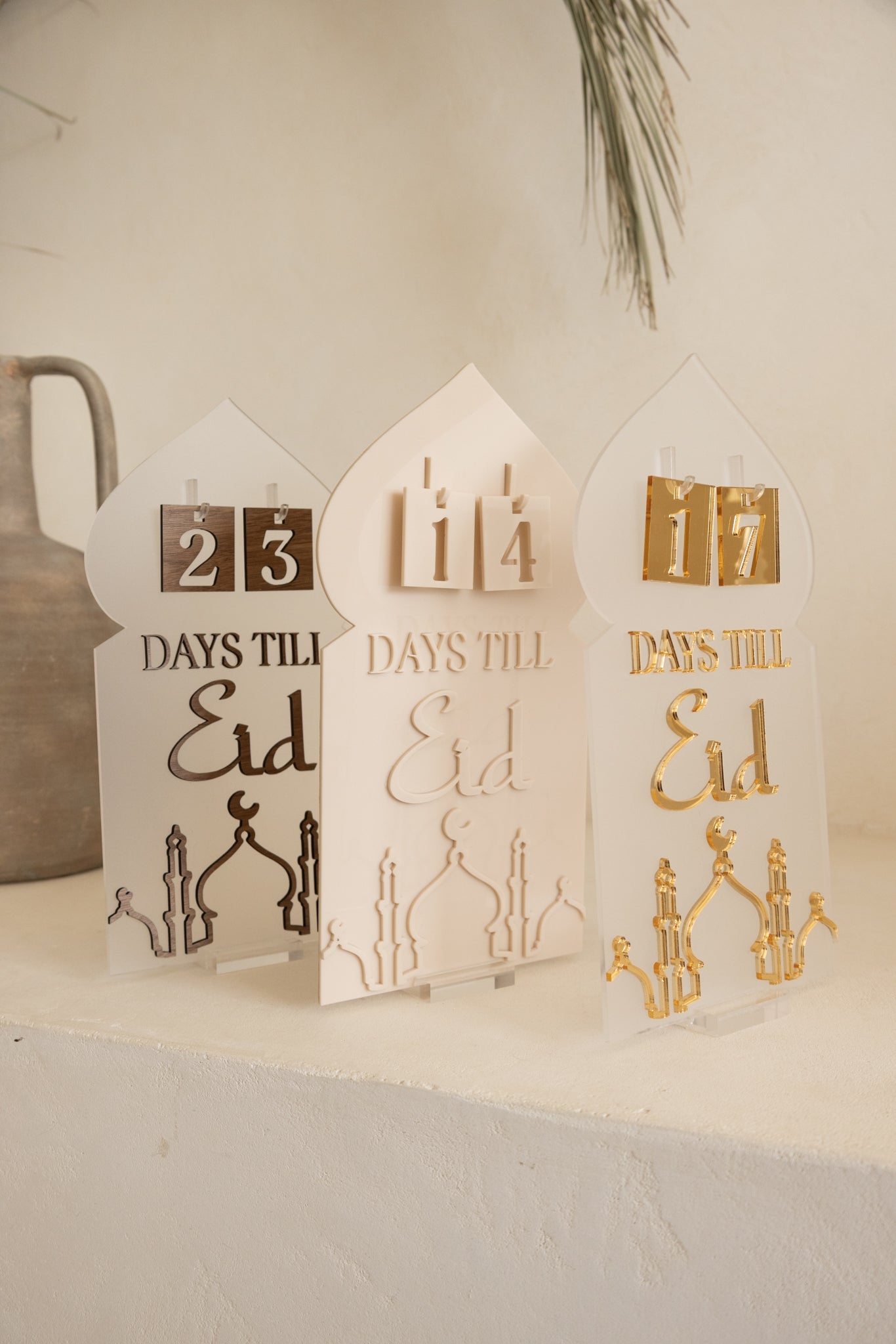 Days Till Eid Stand
