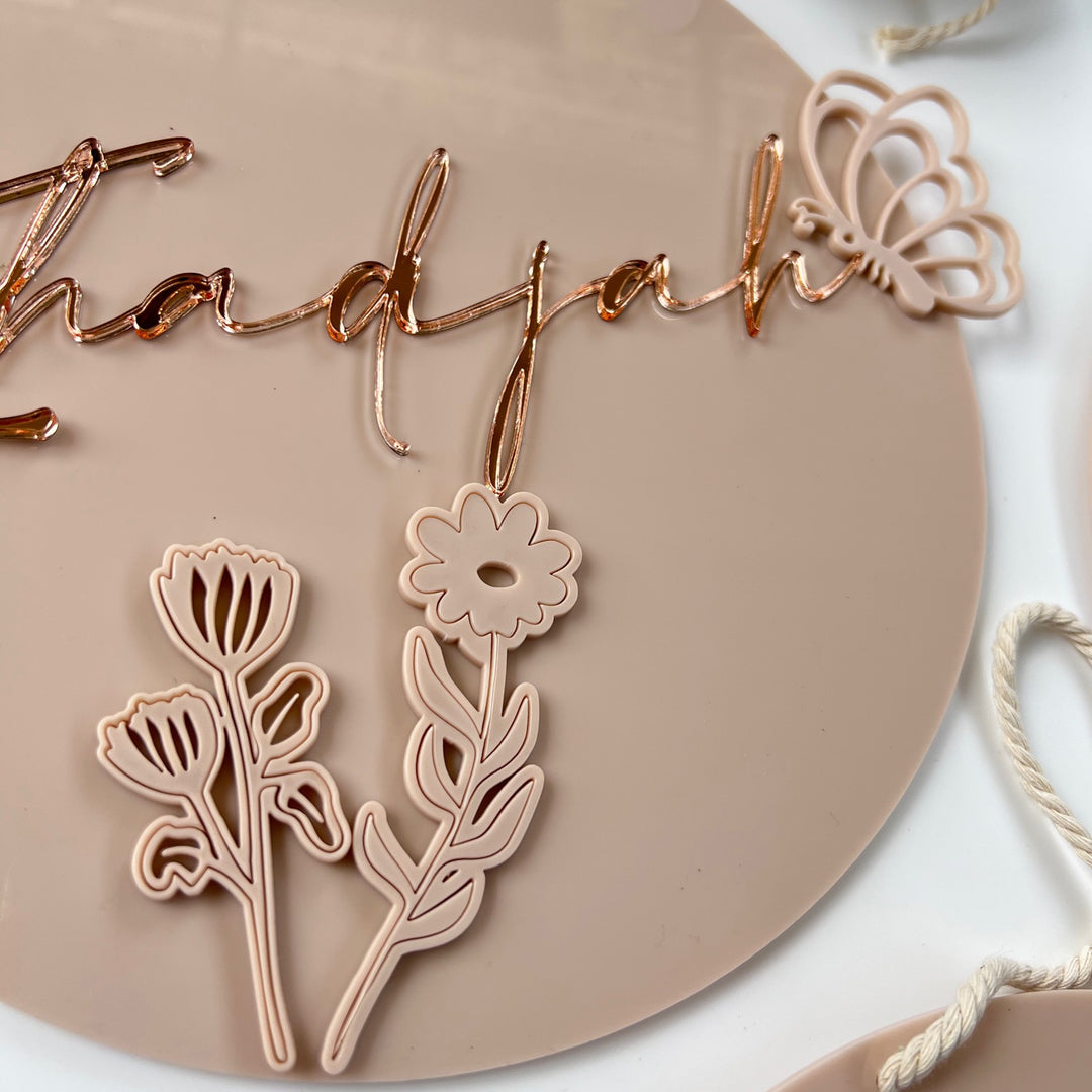 Flowered name plaques